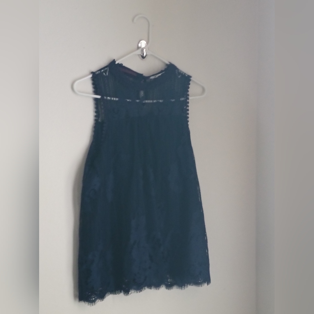 Taylor & Sage Blouse Women M Blue Elegant Sleeveless Lace Office Gothic Fairycor